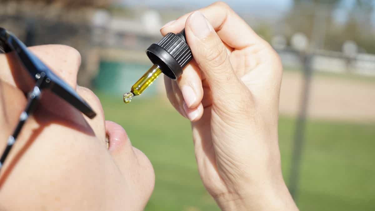 Top 10 Benefits of CBD Oils